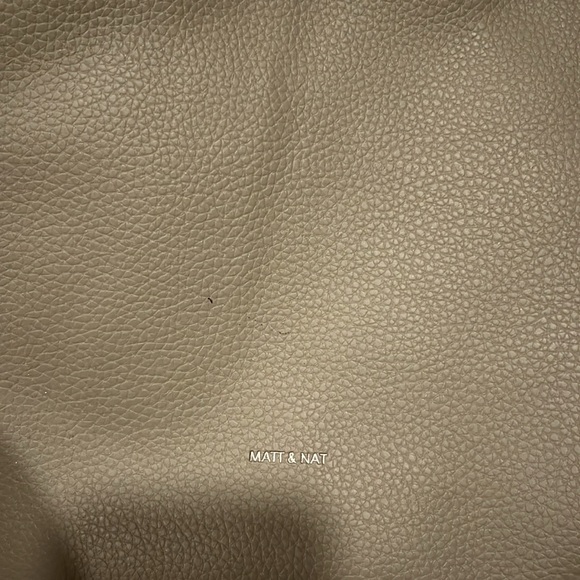 Matt and Nat Krista Satchel - Picture 6 of 8